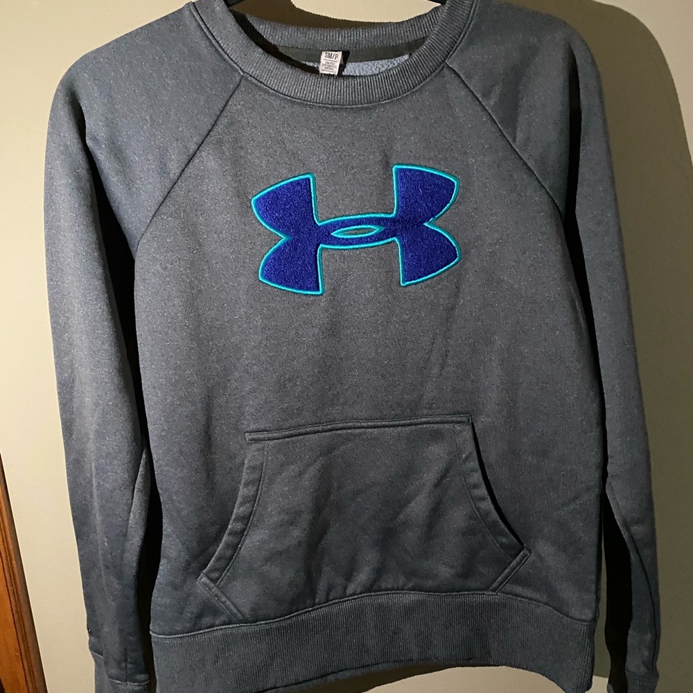 Grey Under armor sweat shirt